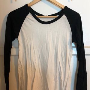 Brandy Melville super soft Baseball tee